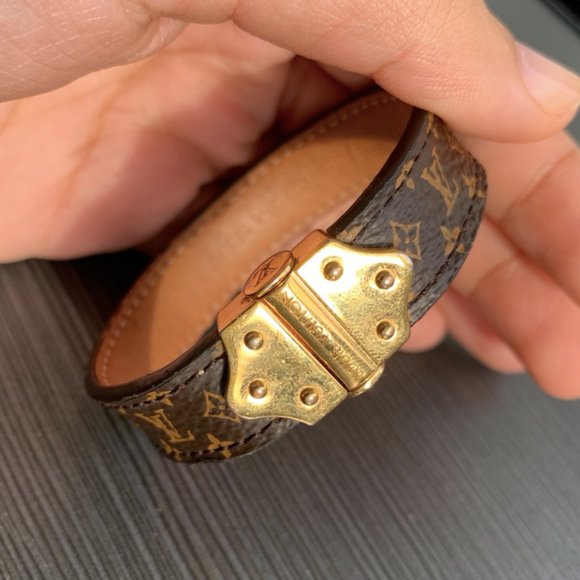 Nano Monogram Bracelet - Picture 3 of 13